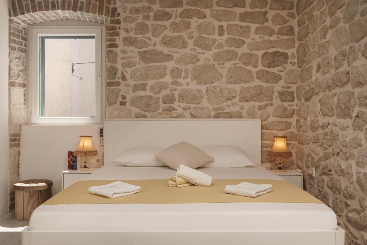 Sibenik Style Suites Экстерьер фото